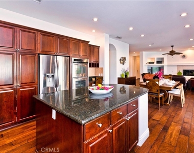 134 Tesori Drive - Photo Thumbnail 14