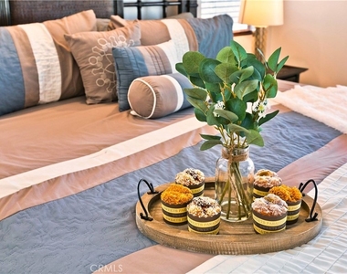 134 Tesori Drive - Photo Thumbnail 16