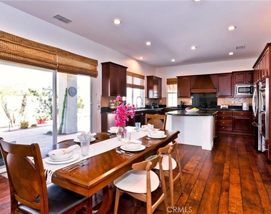 134 Tesori Drive - Photo Thumbnail 7