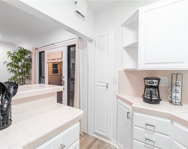 3430 Hermosa Avenue - Photo Thumbnail 15