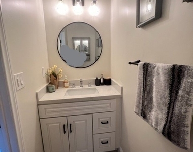 28033 Ridgecove Court N - Photo Thumbnail 5