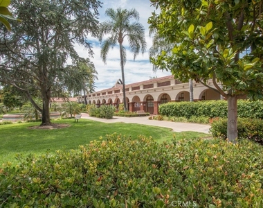 2090 Ronda Granada - Photo Thumbnail 27