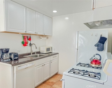 33922 Malaga Drive - Photo Thumbnail 11