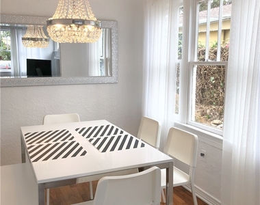 428 S Ditmar Street - Photo Thumbnail 5
