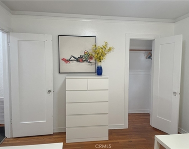 428 S Ditmar Street - Photo Thumbnail 15
