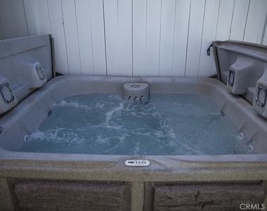 1086 Glenneyre Street - Photo Thumbnail 36