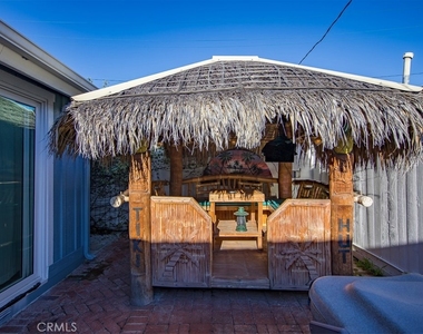 1086 Glenneyre Street - Photo Thumbnail 41