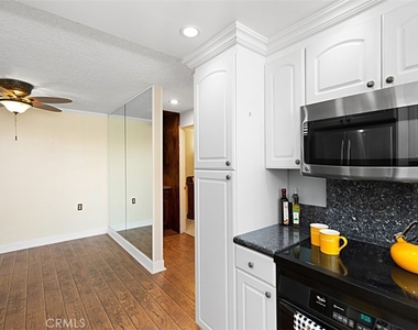 480 Calle Cadiz - Photo Thumbnail 16