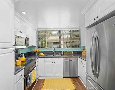 480 Calle Cadiz - Photo Thumbnail 13