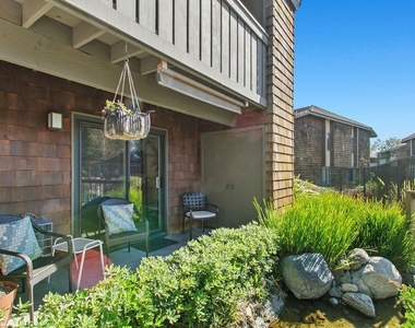 33852 Del Obispo Street - Photo Thumbnail 14