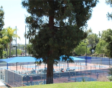 546 Via Estrada - Photo Thumbnail 23