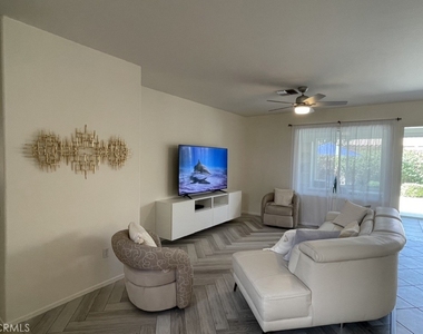 35330 Rosemont Drive - Photo Thumbnail 1