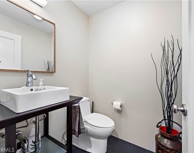147 W Avenida Cadiz - Photo Thumbnail 12