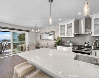 25872 Vista Drive W - Photo Thumbnail 13