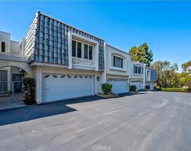 25872 Vista Drive W - Photo Thumbnail 1