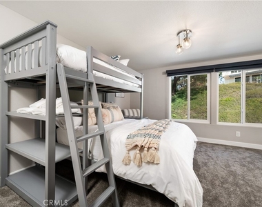 25872 Vista Drive W - Photo Thumbnail 44