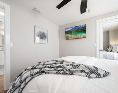 25872 Vista Drive W - Photo Thumbnail 41