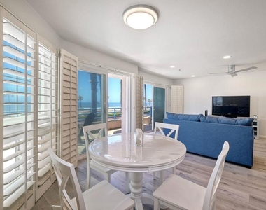 400 N Pacific Street - Photo Thumbnail 5