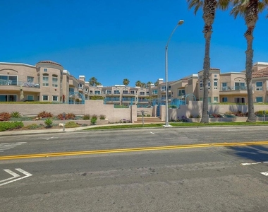 400 N Pacific Street - Photo Thumbnail 18