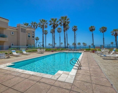 400 N Pacific Street - Photo Thumbnail 16