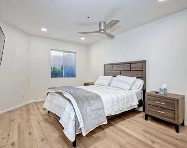 400 N Pacific Street - Photo Thumbnail 11