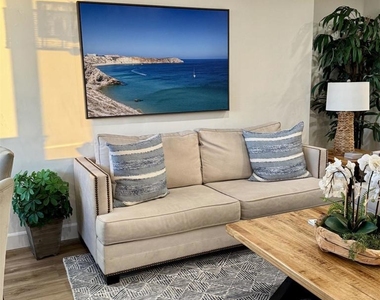 1562 Camino Del Mar - Photo Thumbnail 4