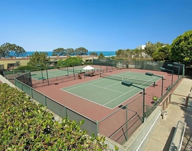 1562 Camino Del Mar - Photo Thumbnail 47