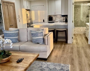 1562 Camino Del Mar - Photo Thumbnail 6