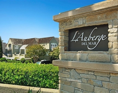 1562 Camino Del Mar - Photo Thumbnail 40