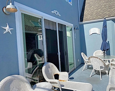 122 2nd Avenue - Photo Thumbnail 4
