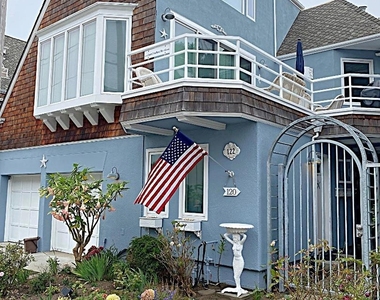 122 2nd Avenue - Photo Thumbnail 1
