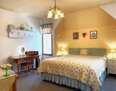 122 2nd Avenue - Photo Thumbnail 24