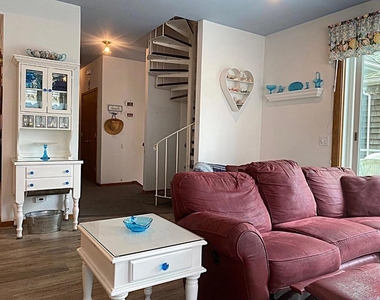 122 2nd Avenue - Photo Thumbnail 60