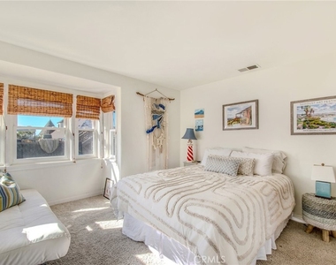 1165 Catalina - Photo Thumbnail 20