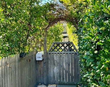 1165 Catalina - Photo Thumbnail 3