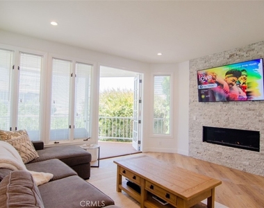 34300 Lantern Bay Drive - Photo Thumbnail 8