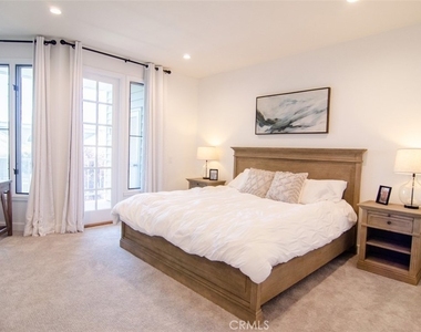 34300 Lantern Bay Drive - Photo Thumbnail 9