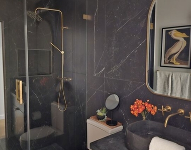 17 Sunset Avenue - Photo Thumbnail 23