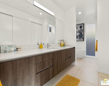 929 Bernardi Lane - Photo Thumbnail 38