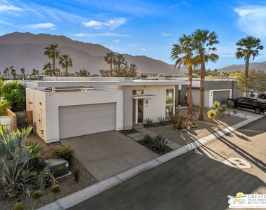 929 Bernardi Lane - Photo Thumbnail 18