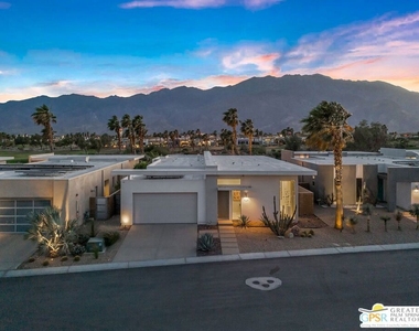 929 Bernardi Lane - Photo Thumbnail 16