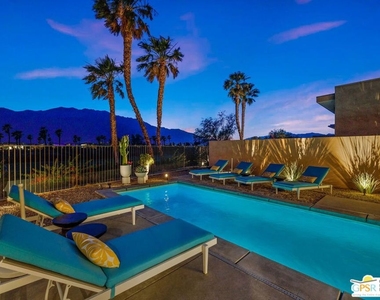 929 Bernardi Lane - Photo Thumbnail 4