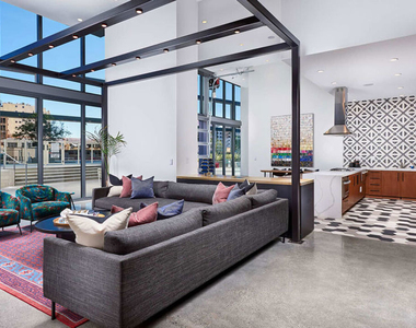 732 S Spring Street - Photo Thumbnail 3