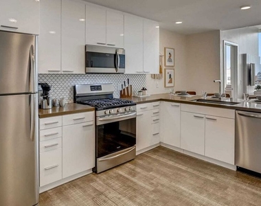 732 S Spring Street - Photo Thumbnail 18