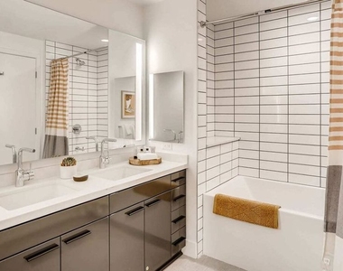 732 S Spring Street - Photo Thumbnail 10