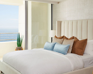 1221 W Ocean Avenue - Photo Thumbnail 2