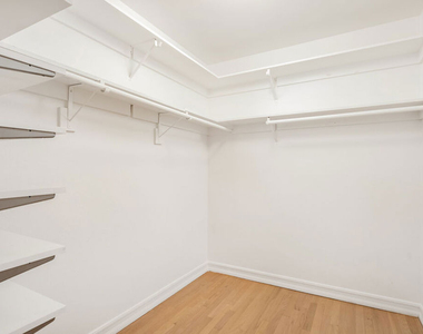 6319 Heather Drive - Photo Thumbnail 8