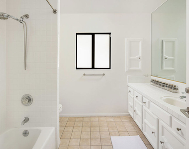 6319 Heather Drive - Photo Thumbnail 11