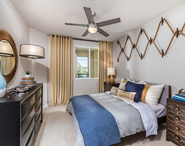7290 Edinger Avenue - Photo Thumbnail 3