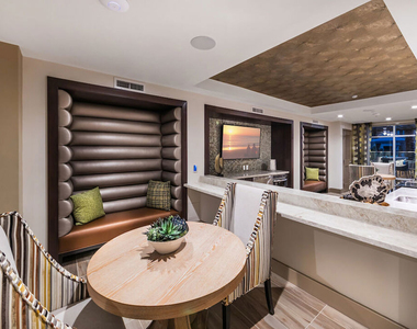 7290 Edinger Avenue - Photo Thumbnail 67